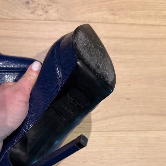 Saint Laurent Women\'s Dark Blue Heels